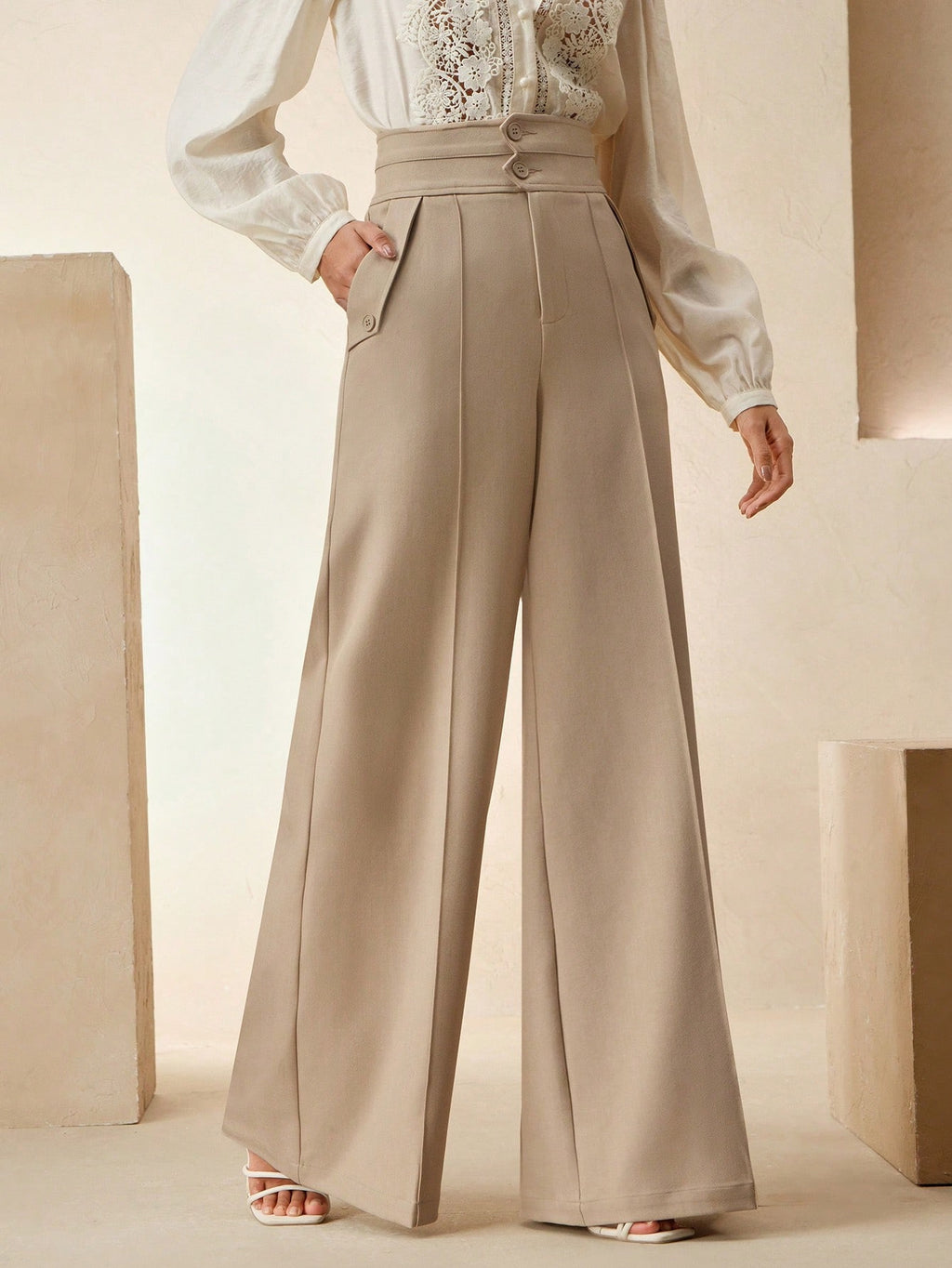 Commuter-style Figure-flattering Khaki Wide-leg Tailored Pants